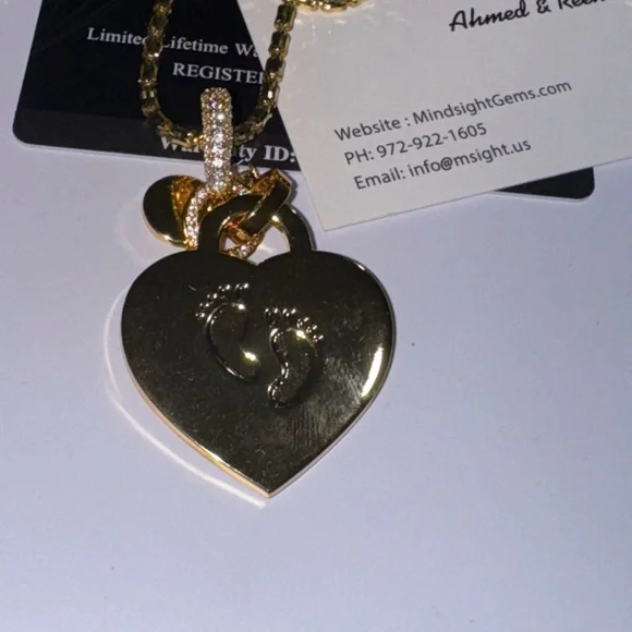 Gold Heart Picture Charm Pendant, Dangling Charming Heart Keepsake Pendant SALE